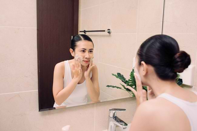O alegere sigură de săpunuri faciale pentru pielea sensibilă