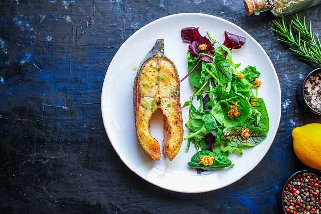 Lär känna Pescatarian-dieten och dess hälsofördelar