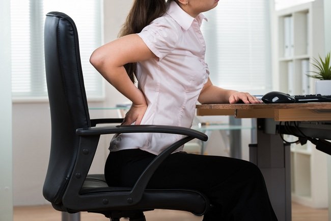De effecten van te lang zitten voorkomen met een ergonomische stoel