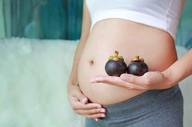 Verschillende voordelen van mangosteen voor zwangere vrouwen