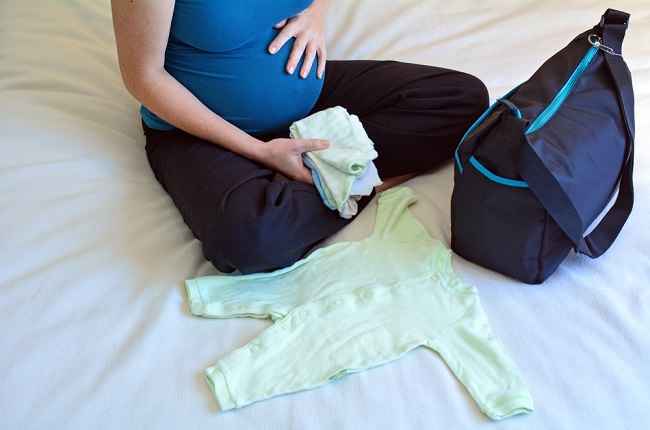 Femeile însărcinate nasc în spital, când ar trebui să pleci?