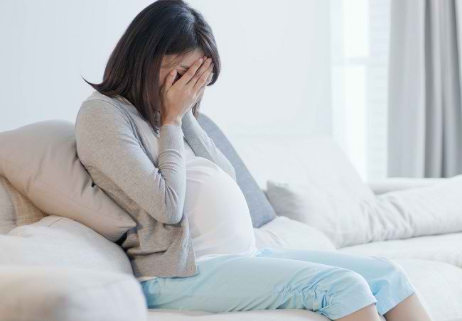 임신 중 스트레스를 극복하는 8가지 쉬운 방법