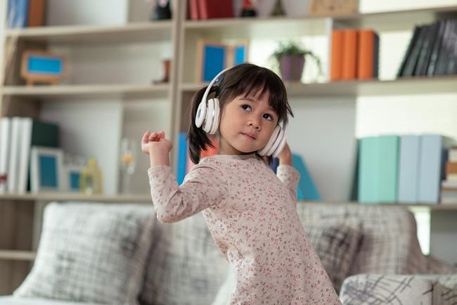 5 korzyści z muzyki dla dzieci