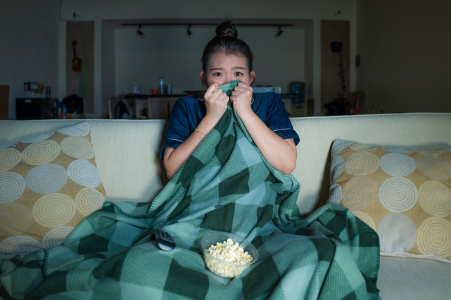 공포 영화가 정신 건강에 영향을 줄 수 있습니까?