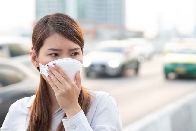 폐 건강에 대한 대기 오염의 위험을 조심하십시오